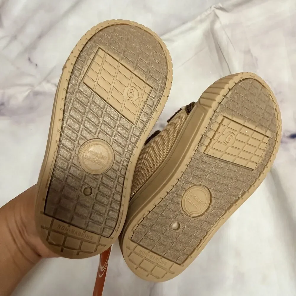 Wonder Nation Baby & Toddler Kids Two-Strap Bump Toe Sneakers